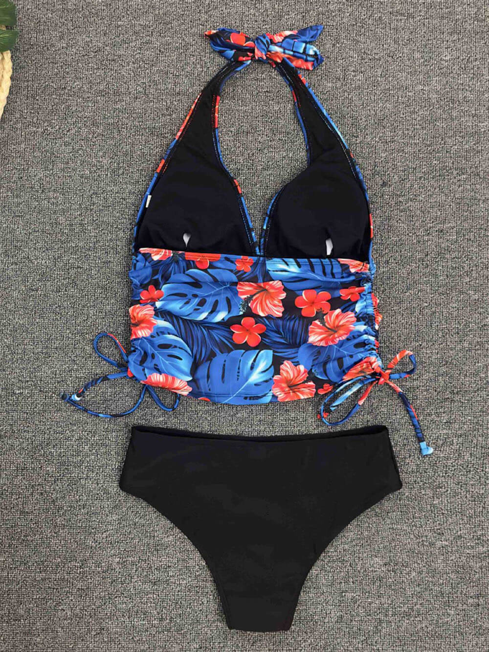 Strappy Chic Split Crossover Bikini
