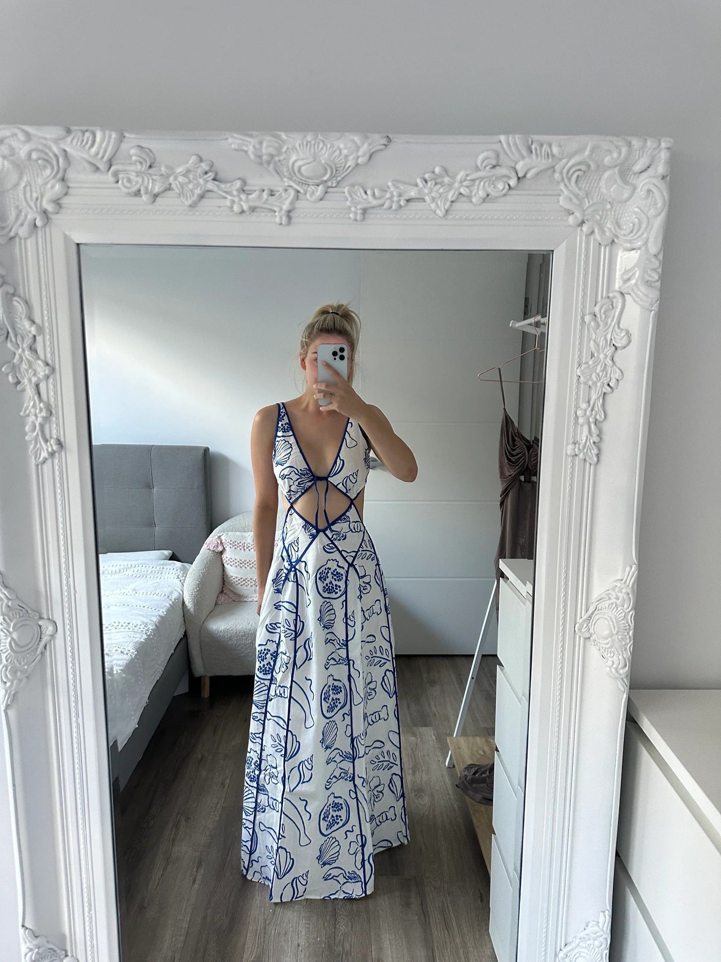 Eliska - Shoreline Chic Maxi Dress