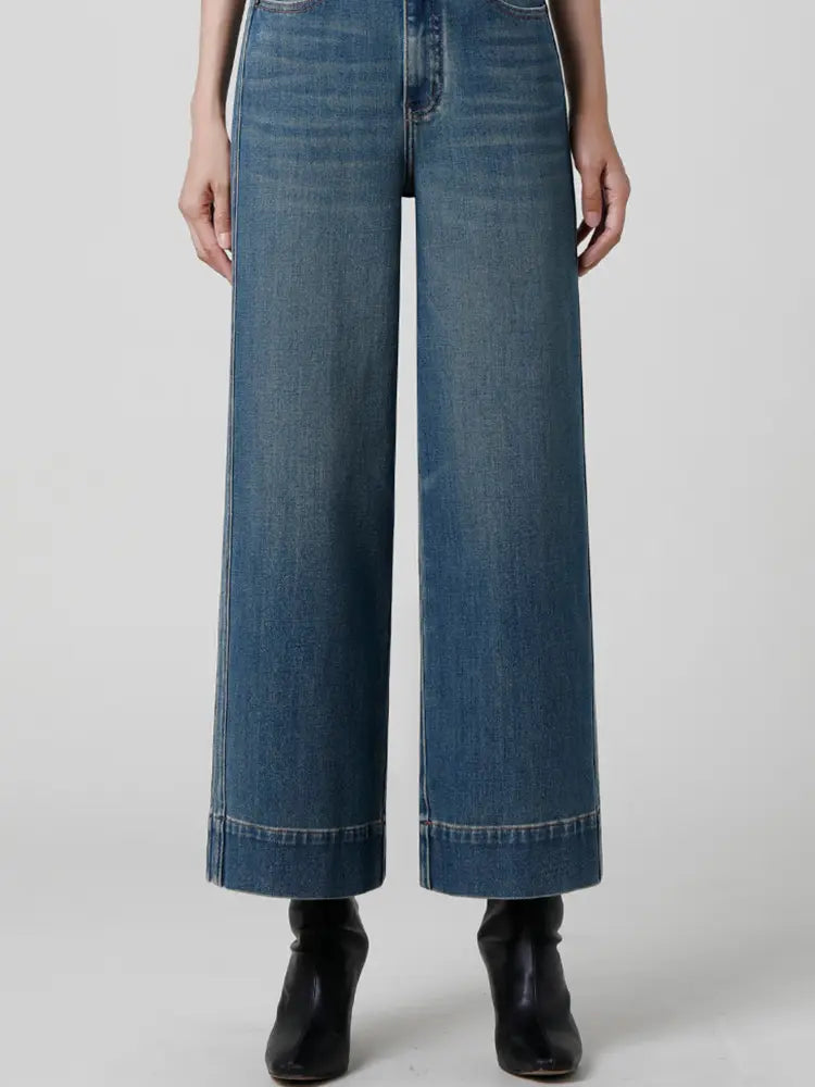 Lila – Wide-Leg Jeans With Slimming Fit