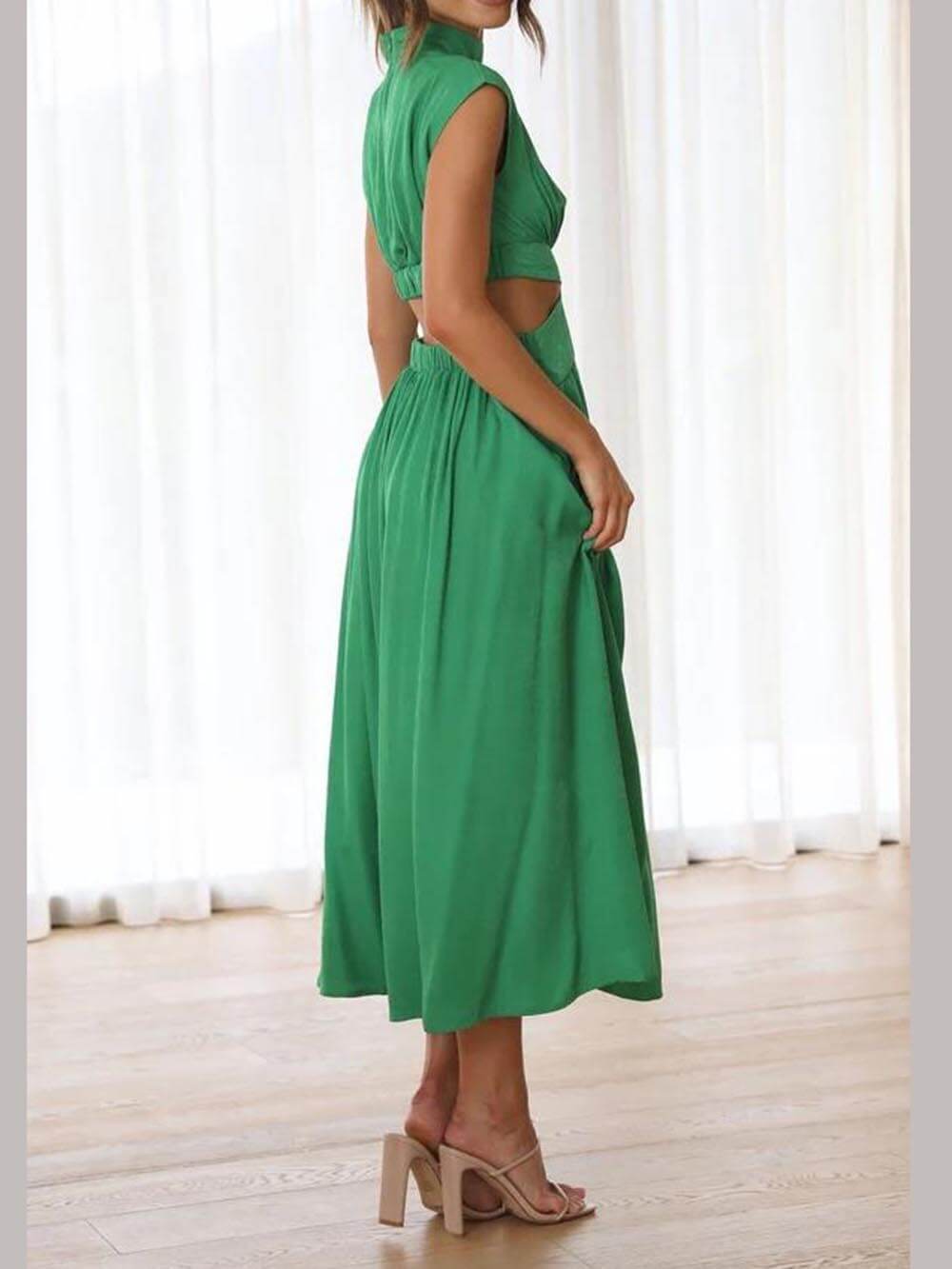 Summer Breeze - Cutout Waist Midi Dress
