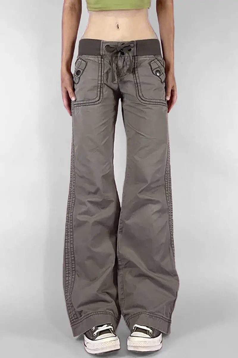 Riley – Slim-Fit Cargo Jeans With Lace-Up Sides