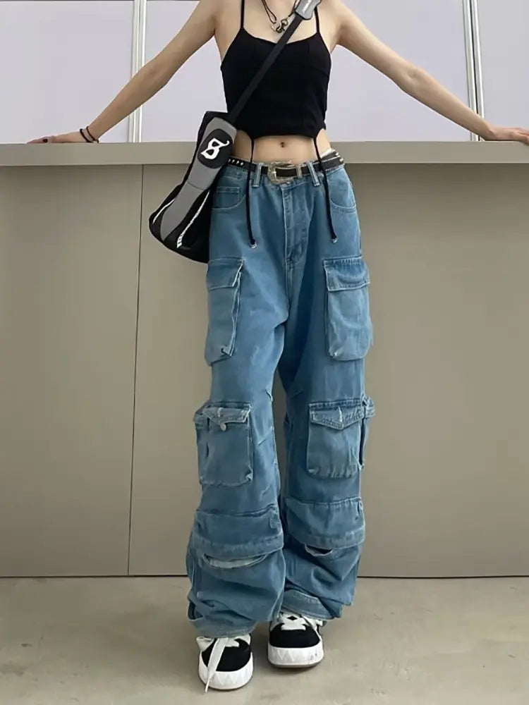 Effortless Cargo Pocket Light Jeans