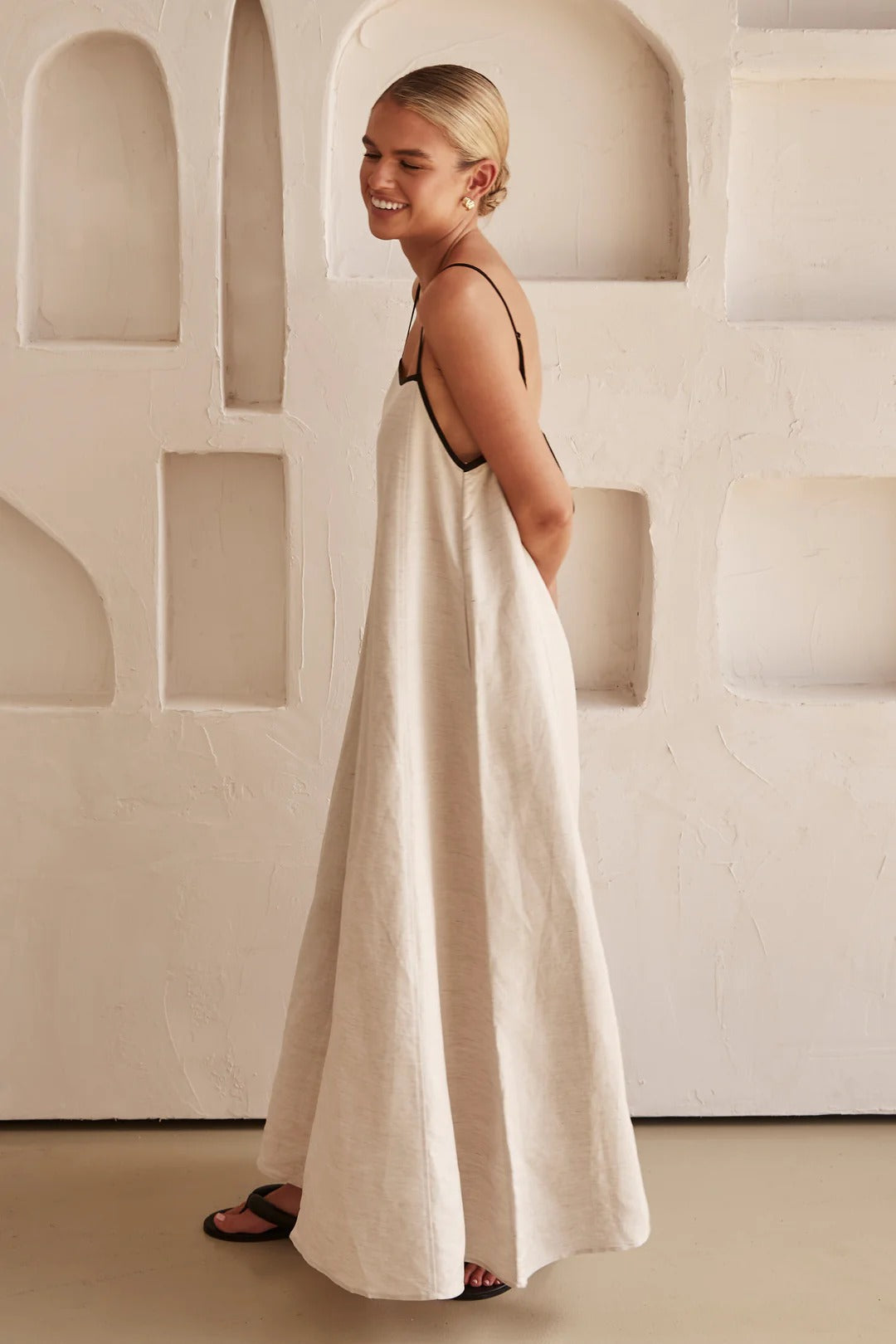 Effortless Linen Contrast Maxi Dress