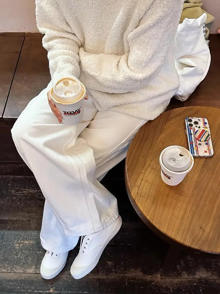 Mila – Relaxed Arc Seam Banana Denim Pants