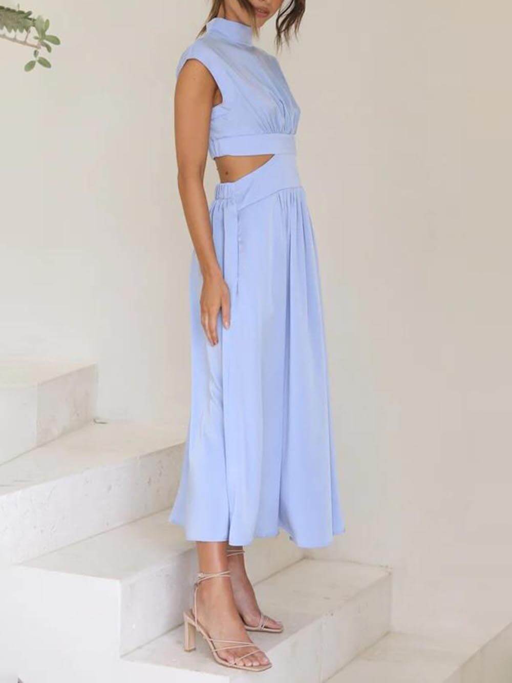 Summer Breeze - Cutout Waist Midi Dress