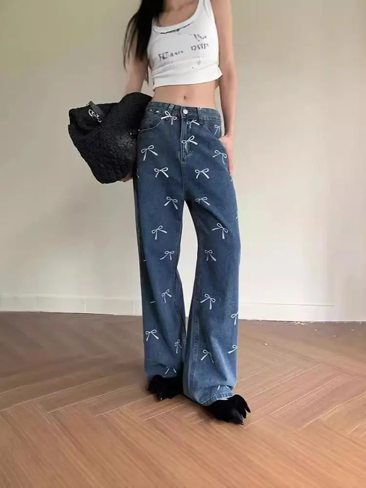 Chloe – Bow Print Denim Pants With Relaxed Fit