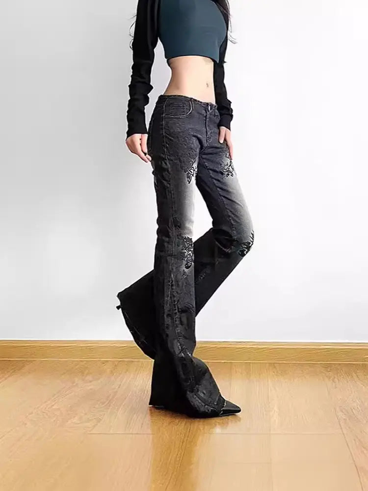 Ivy – Floral Low-Rise Jeans With Flared Legs