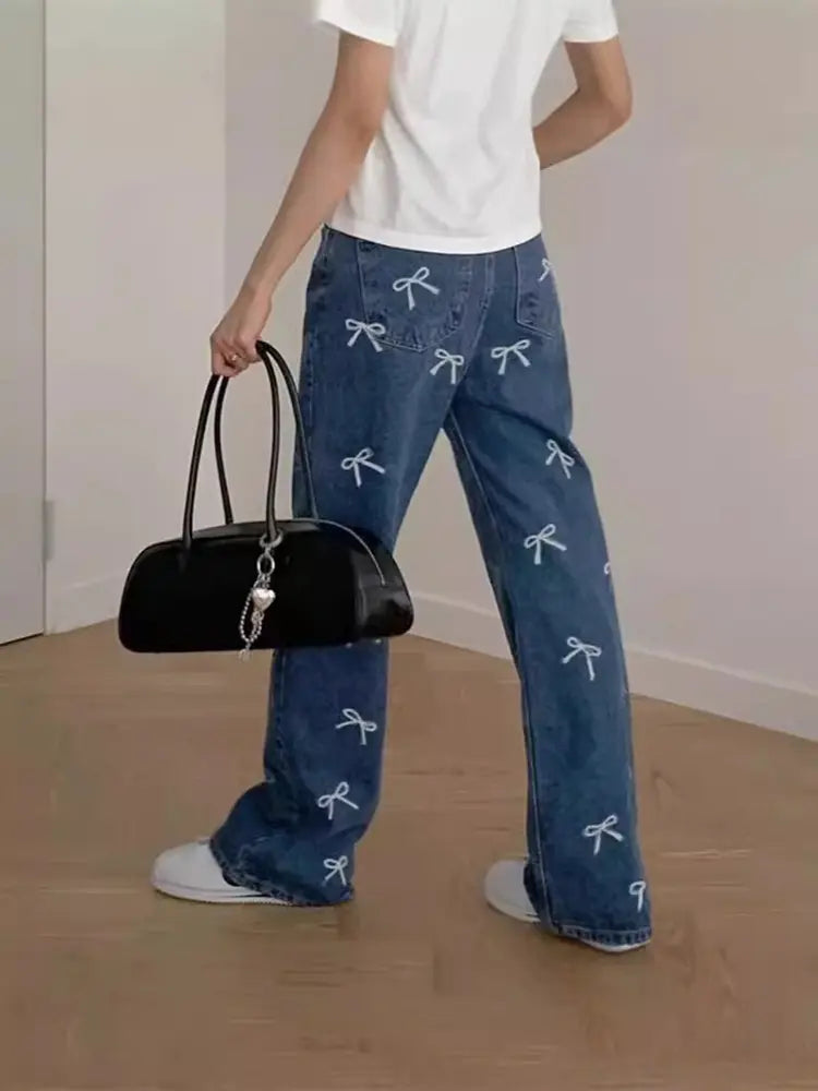 Chloe – Bow Print Denim Pants With Relaxed Fit