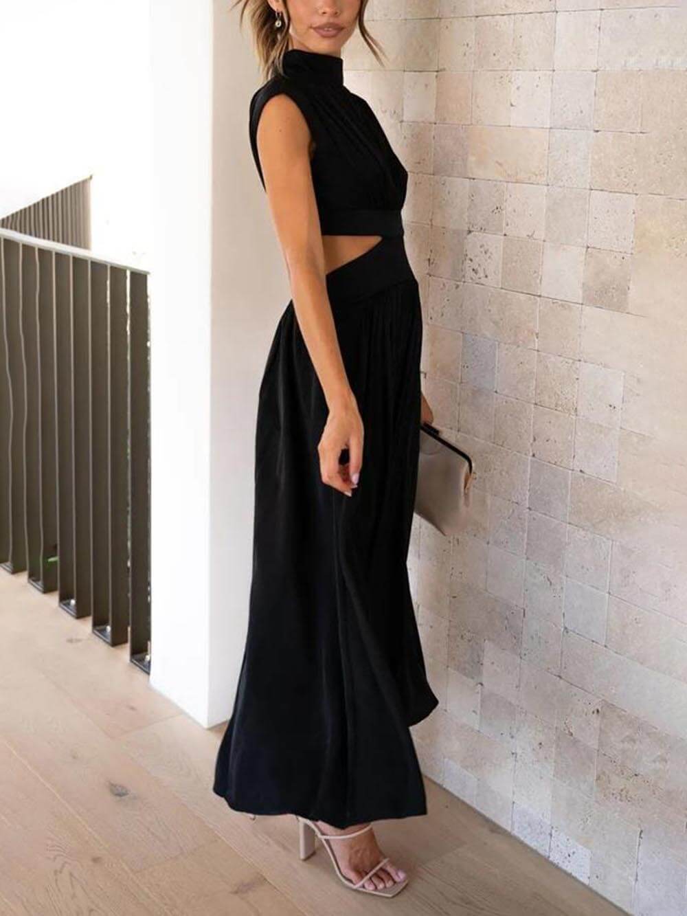 Summer Breeze - Cutout Waist Midi Dress