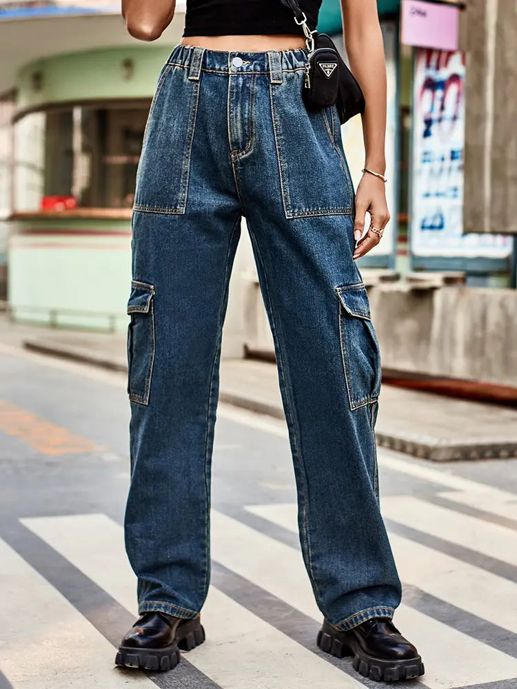 Modern Relaxed Side-Pocket Jeans