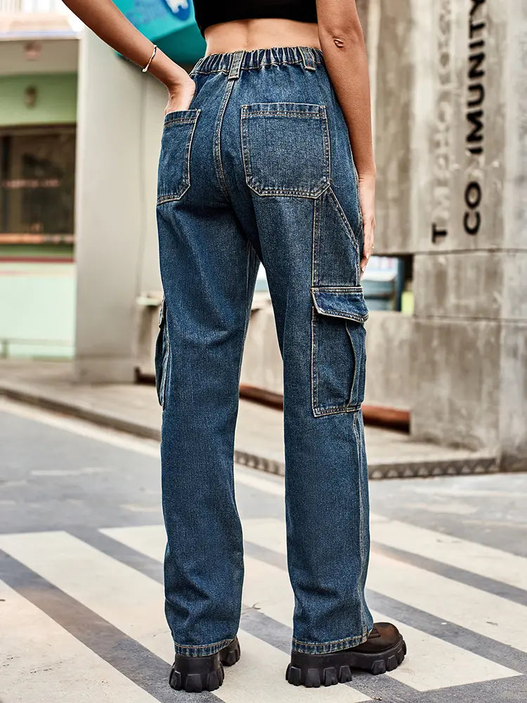 Modern Relaxed Side-Pocket Jeans