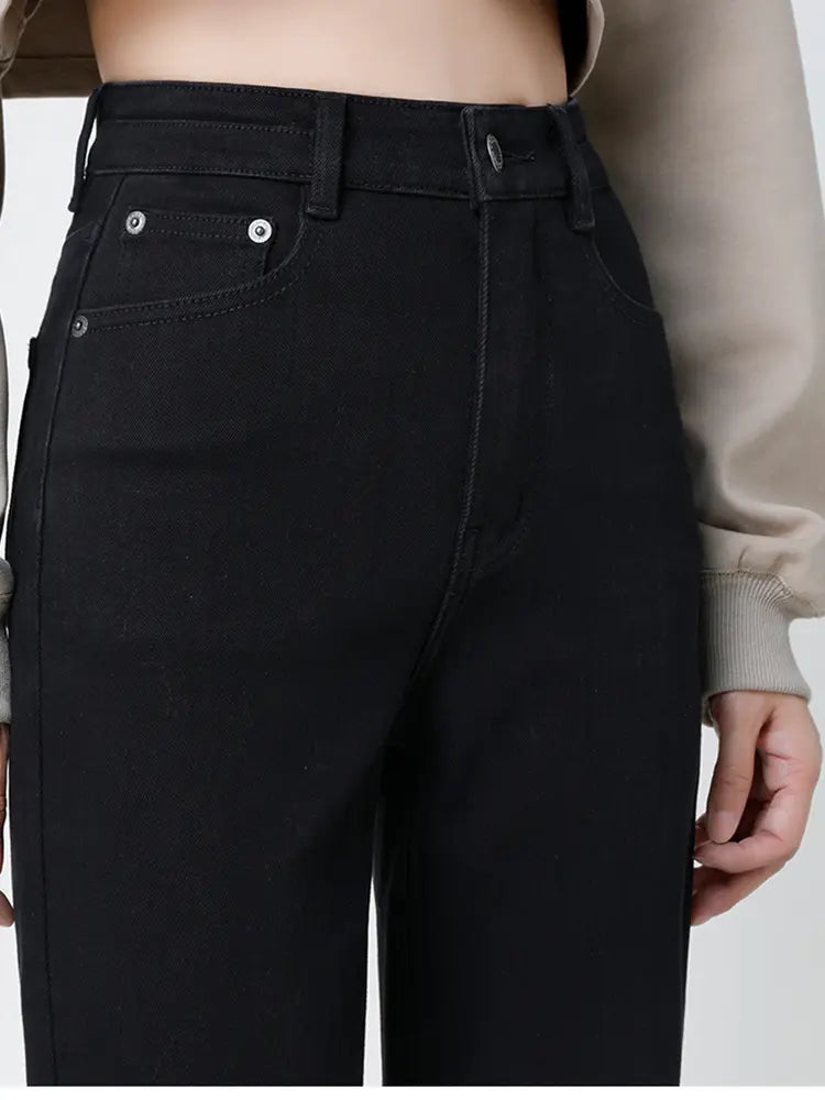 Grace – Black Cigarette Jeans With Sculpting Stretch