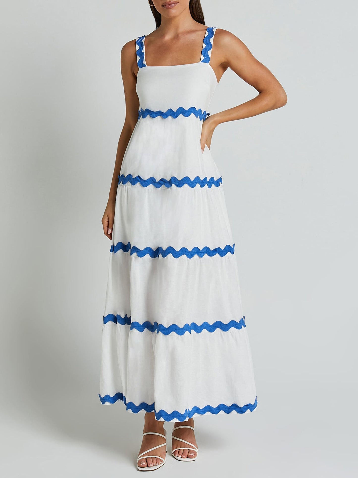 Isla - Elegant Bandeau Midi Dress
