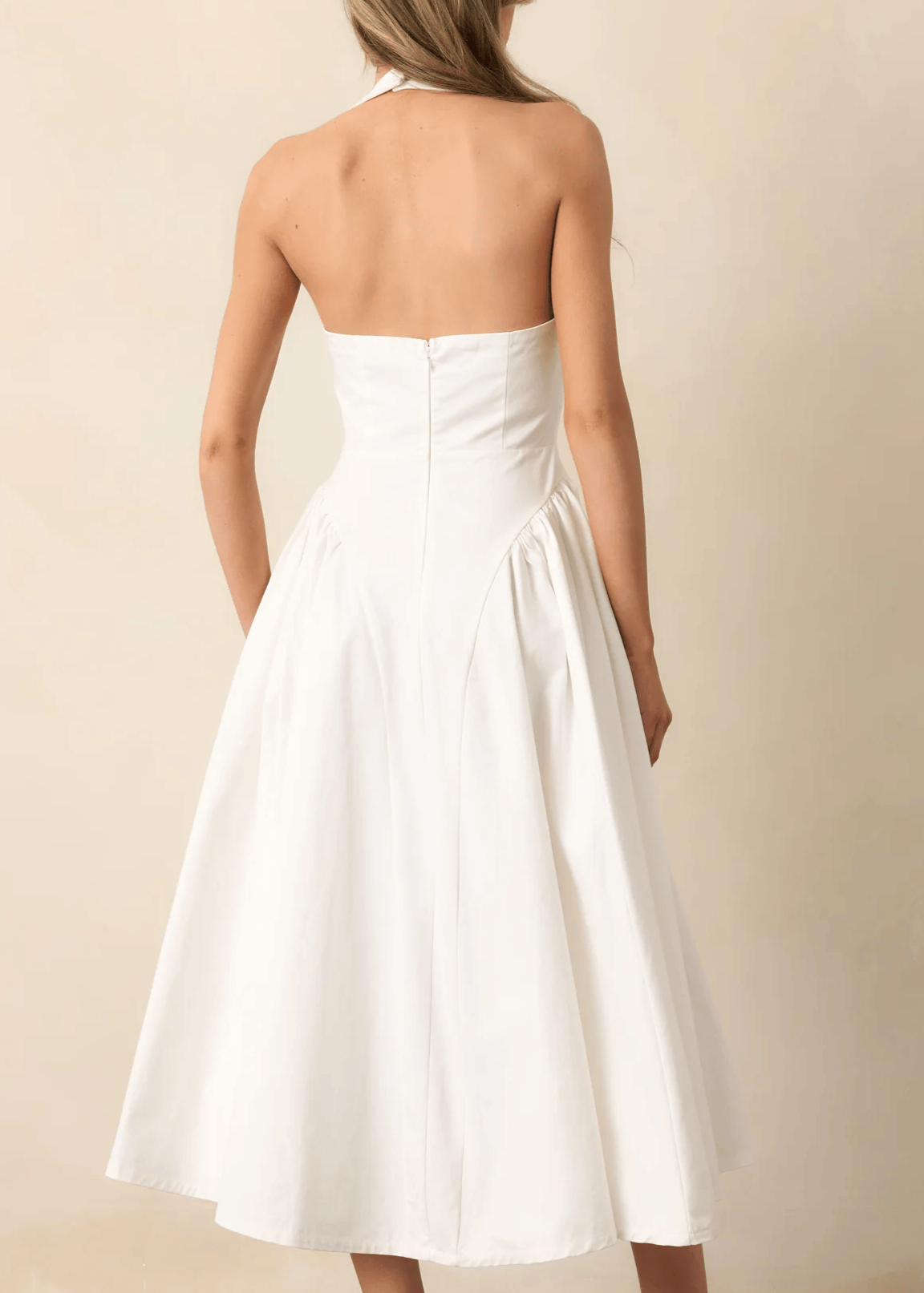 Caden – Effortless Halter Maxi Dress