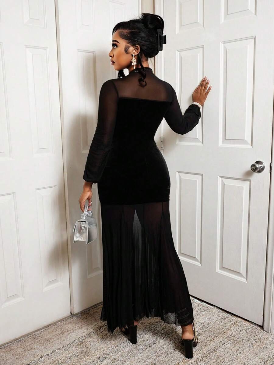 Noir Mesh Majesty Gown
