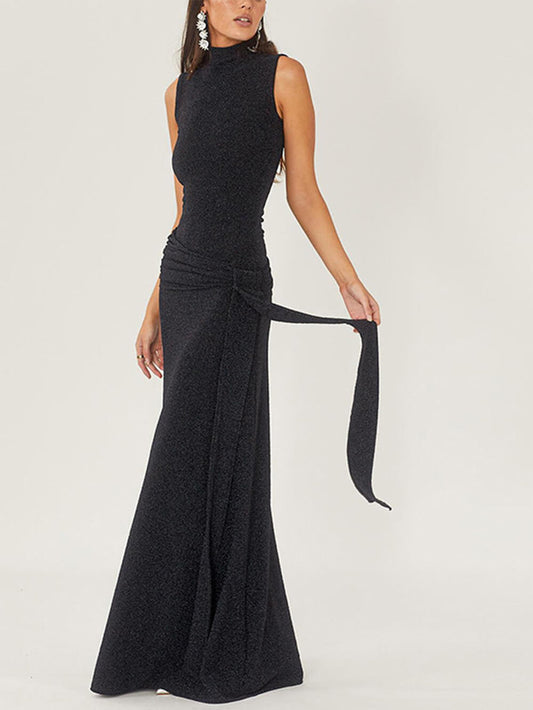 High-Necked Sleeveless Long Dress With Ribbons And Bright Silk - Airnori