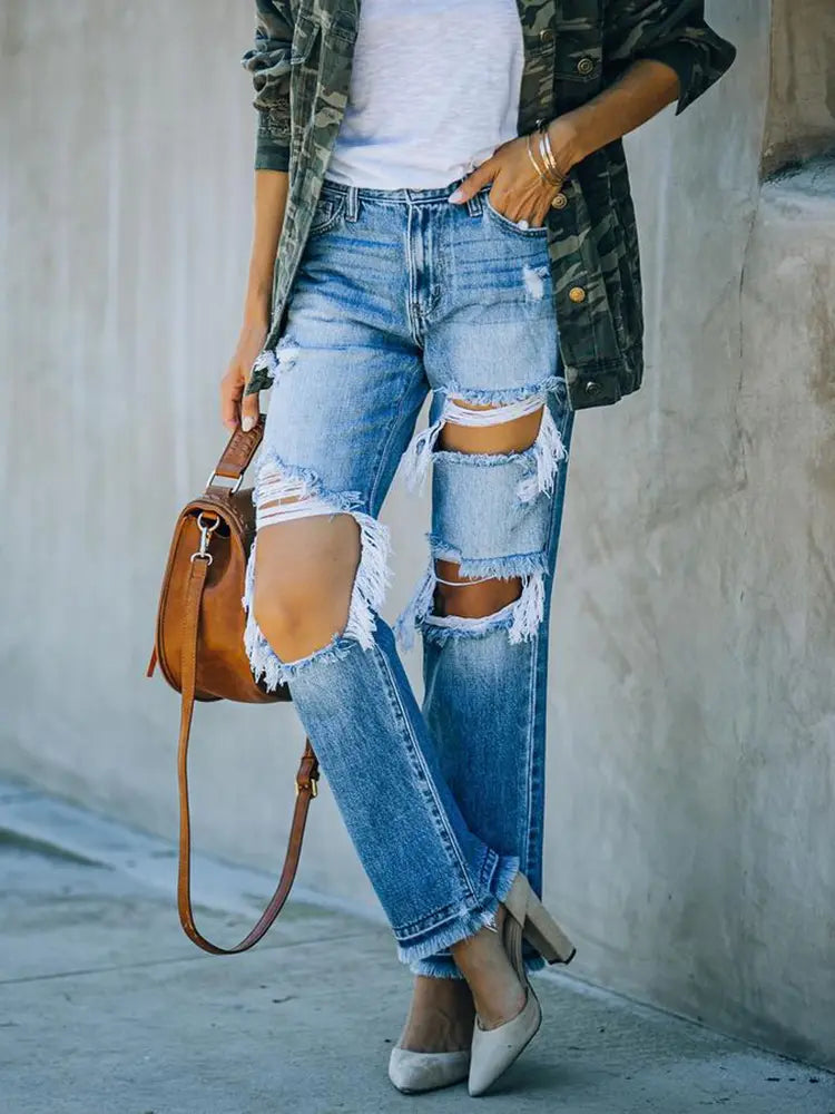 Rebel - Distressed Jeans