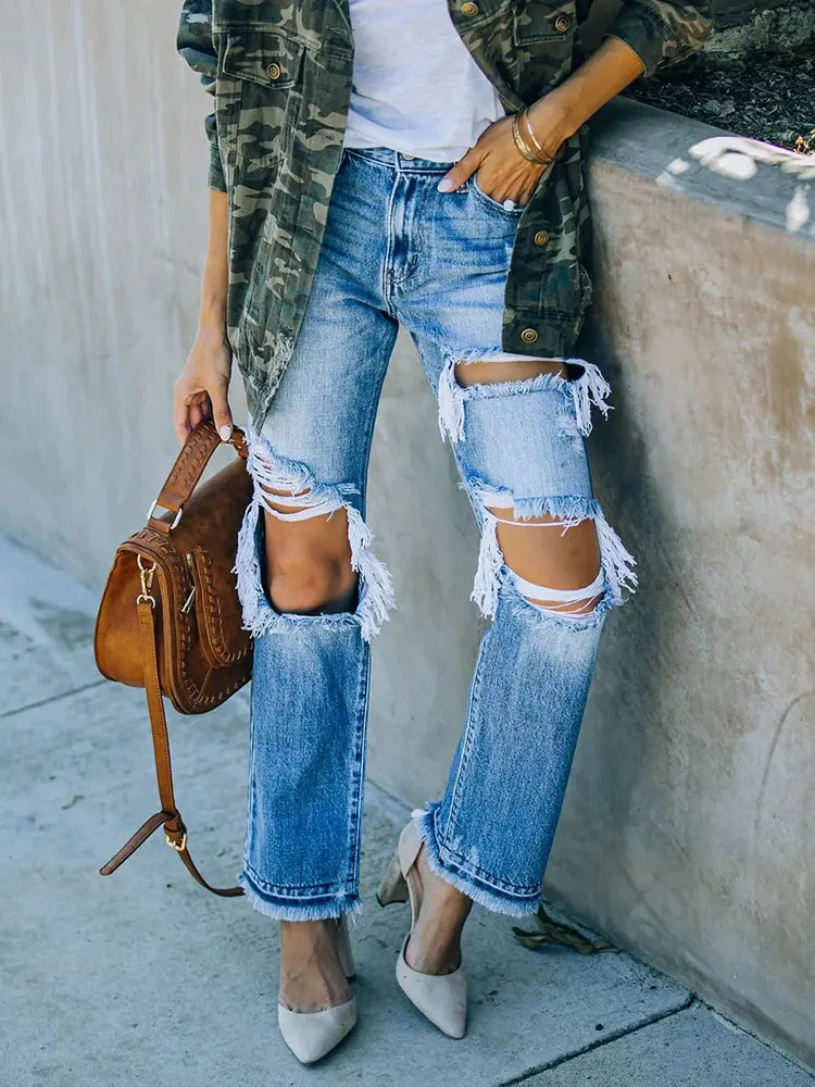Rebel - Distressed Jeans