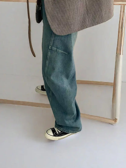 Mila – Relaxed Arc Seam Banana Denim Pants