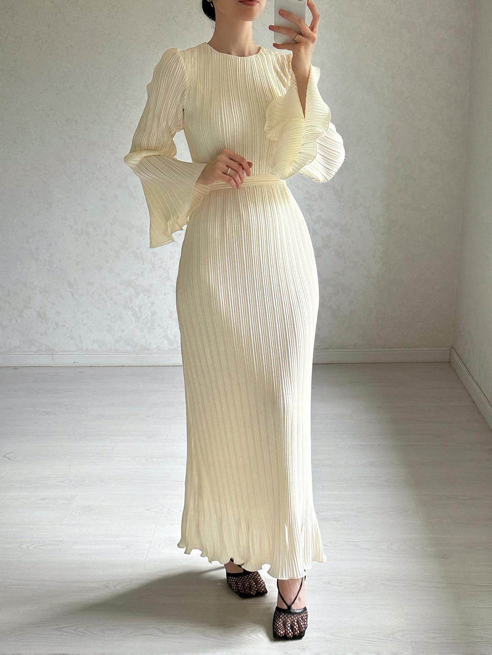 Pleated Bell Sleeve Maxi Dress - Airnori