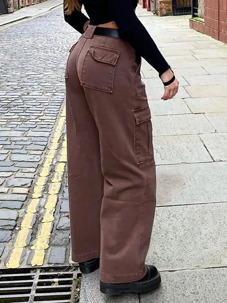 Everyday Loose-Fit Cargo Jeans with Utility Pockets