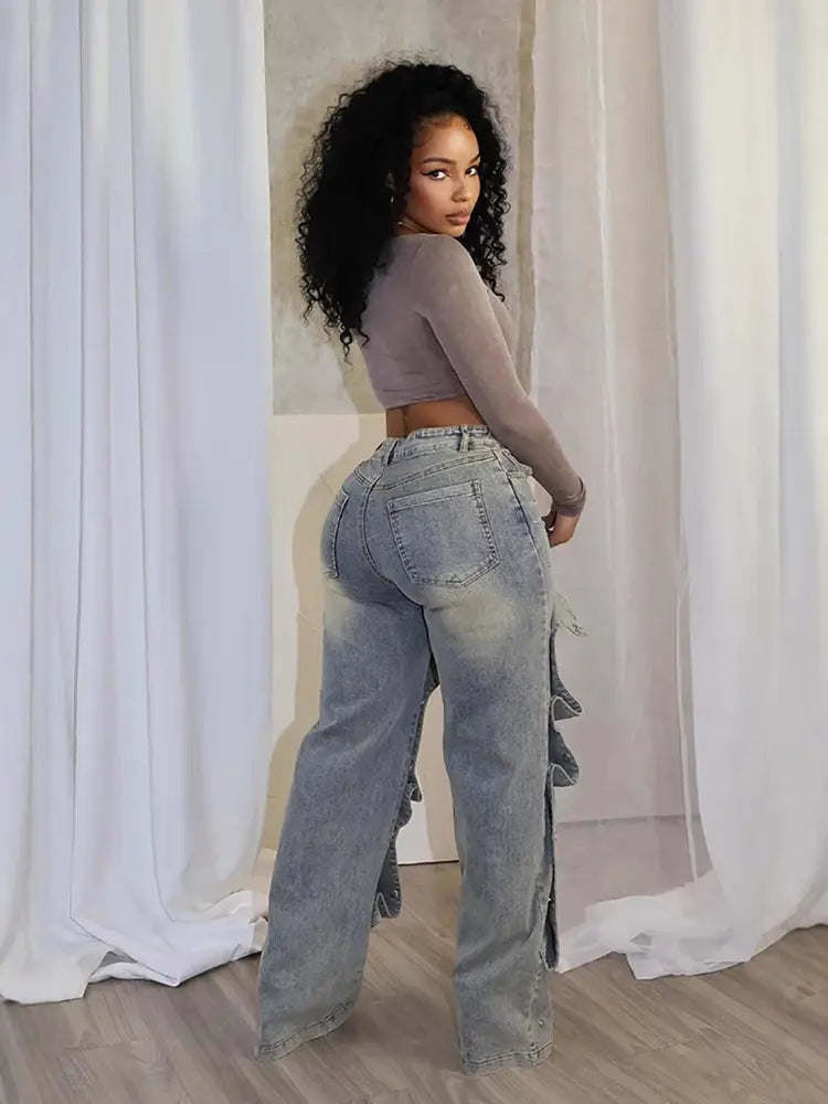 Nova – Detachable Jeans With Modular Style