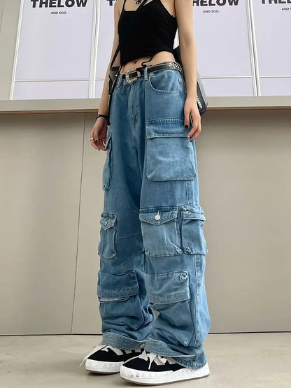 Effortless Cargo Pocket Light Jeans