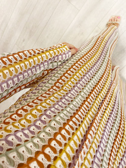 Boho V Neck Bell Sleeve Wavy Striped Crochet Beach Vacation Maxi Dress - Pink - Airnori