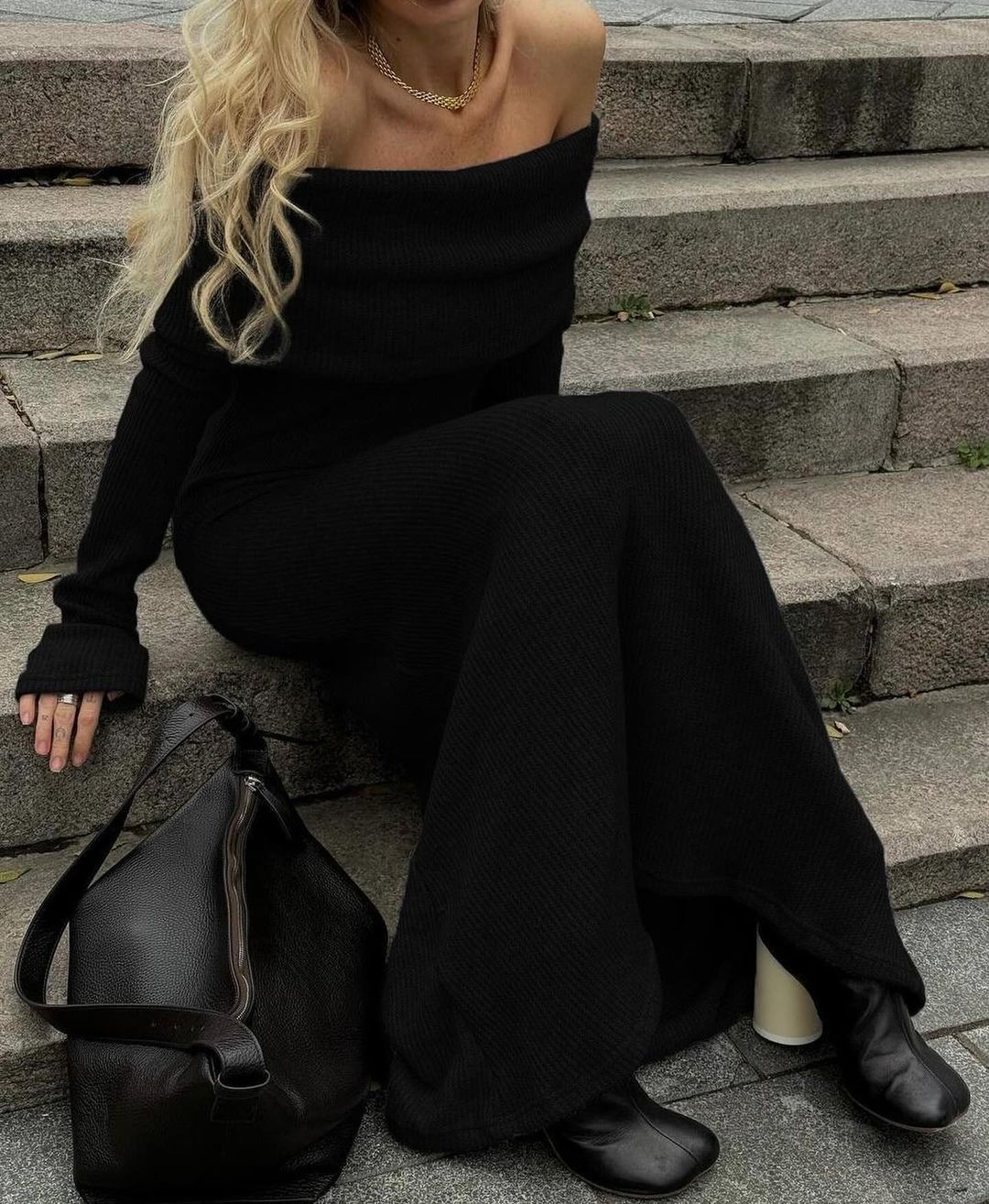 Elegant Knit Off-Shoulder Maxi Dress