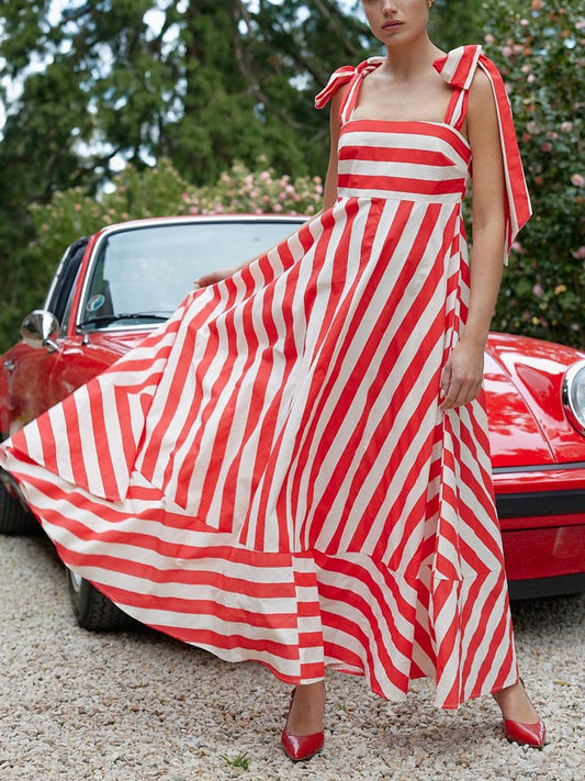 Sophia - Striped High-Waisted Turtle Neck Maxi Dress