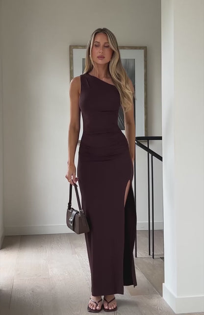 Luna - Elegant Off Shoulder Maxi Gown